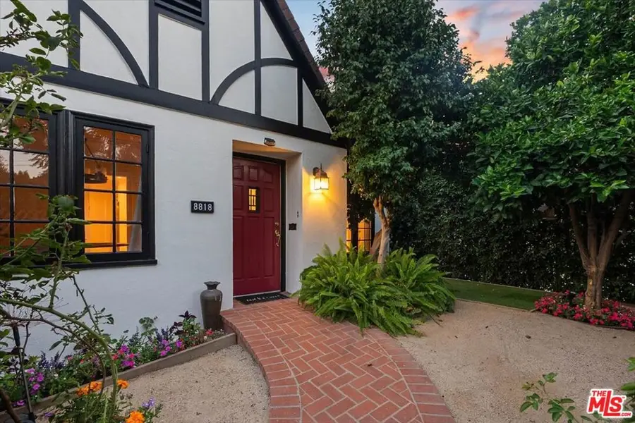 8818 Rosewood Avenue, West Hollywood, CA 90048 - #2