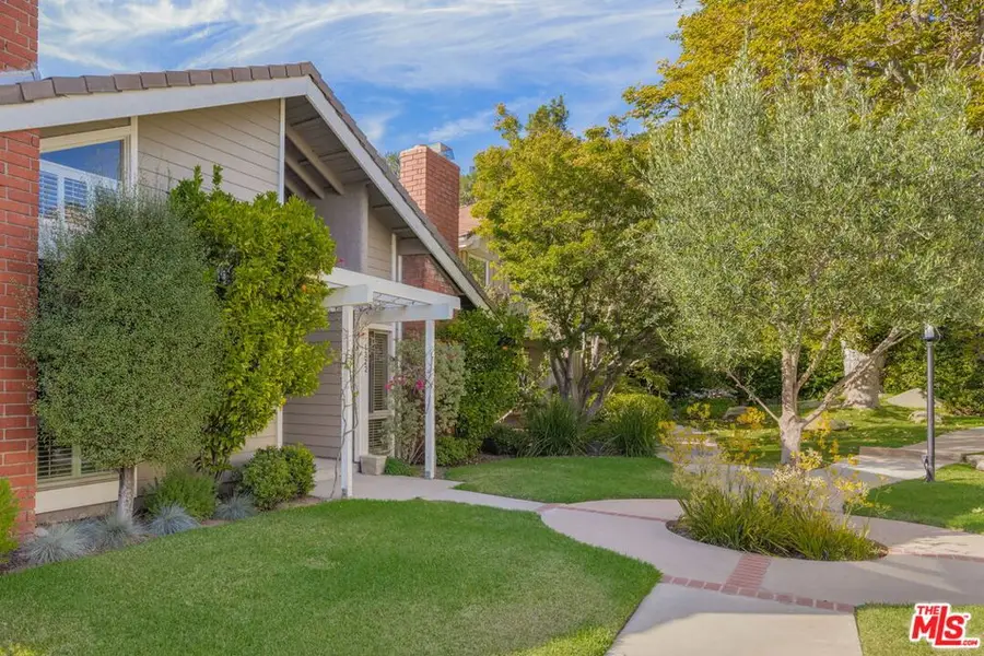 1322 Avenida De Cortez, Pacific Palisades, CA 90272 - #2