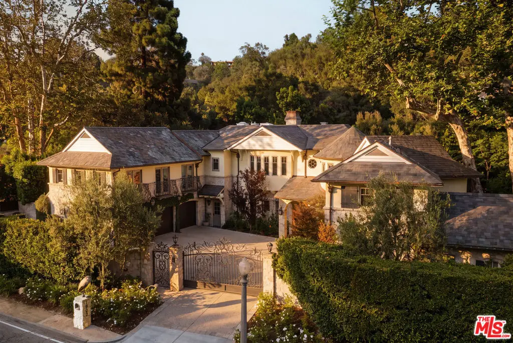 1900 Mandeville Canyon Road, Los Angeles, CA 90049 - #1