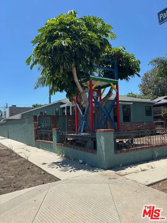 3497 Redwood Avenue, Los Angeles, CA 90066 - #1
