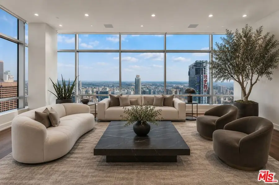 900 W Olympic Boulevard #46G, Los Angeles, CA 90015 - #3