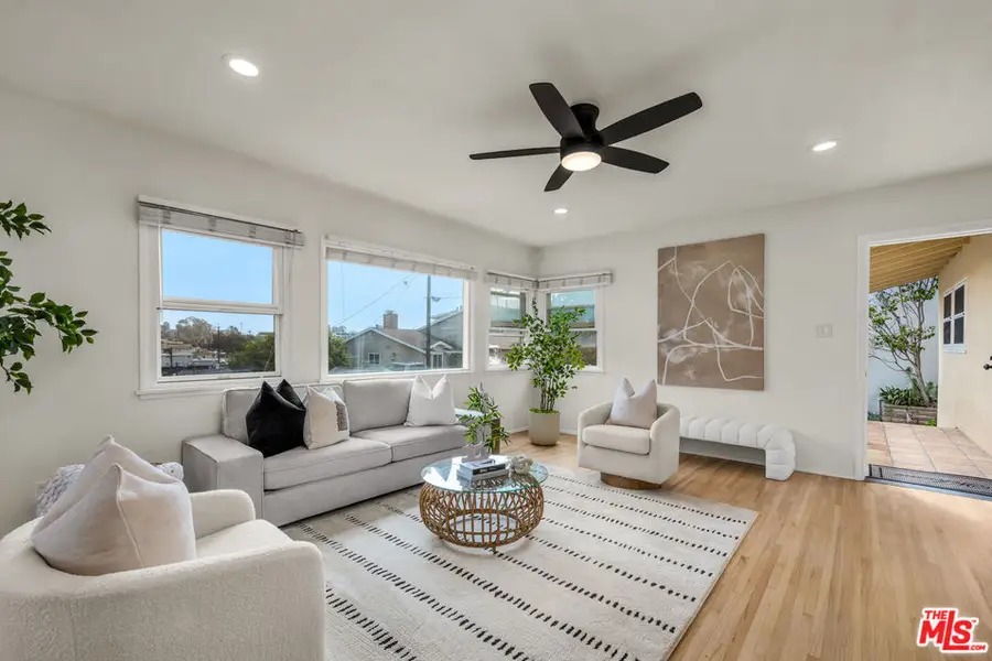 7203 Earldom Avenue, Playa Del Rey, CA 90293 - #2