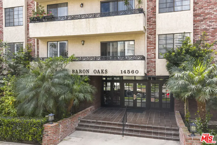 14560 Benefit Street, Sherman Oaks, CA 91403 - #3
