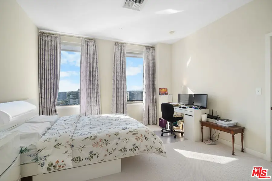 3810 Wilshire Boulevard #712, Los Angeles, CA 90010 - #3