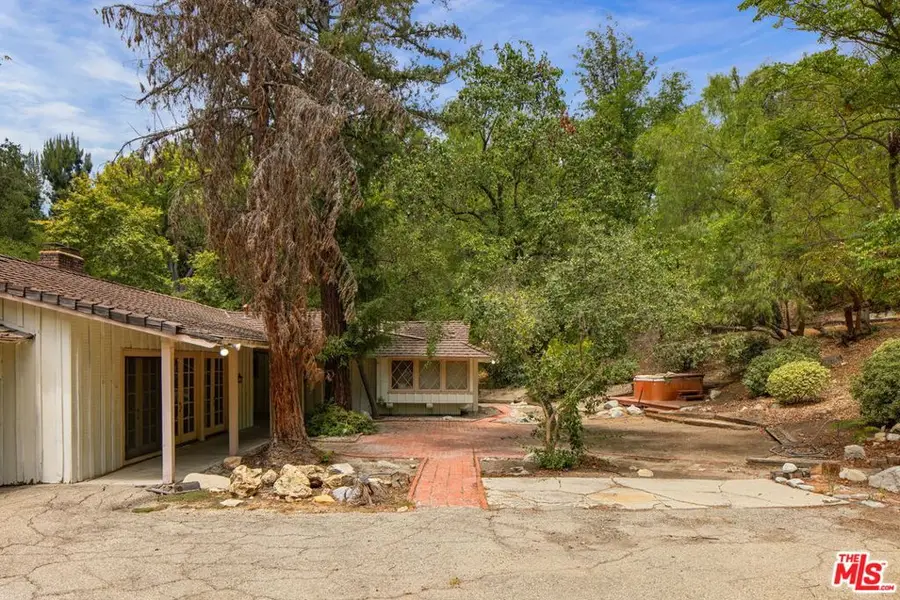 5854 Round Meadow Road, Hidden Hills, CA 91302 - #2