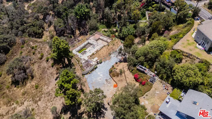 1032 El Medio Avenue, Pacific Palisades, CA 90272 - #2