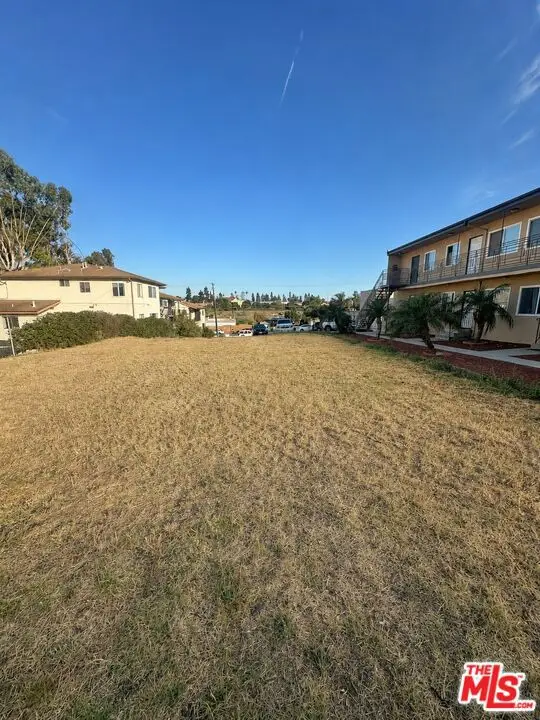 335 Warren Lane, Inglewood, CA 90302