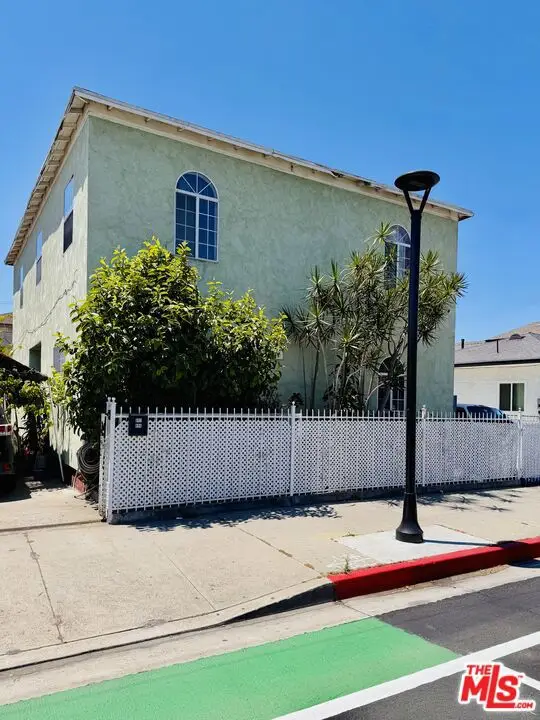 892 E Martin Luther King Jr Boulevard, Los Angeles, CA 90011