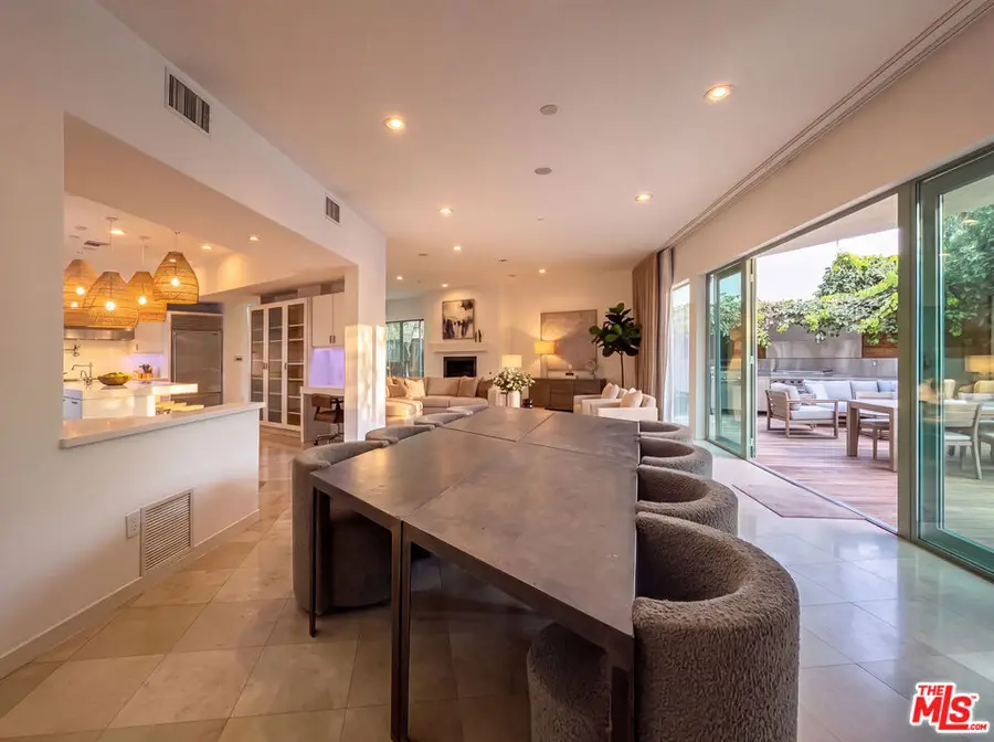 358 11th Street, Santa Monica, CA 90402 - #2