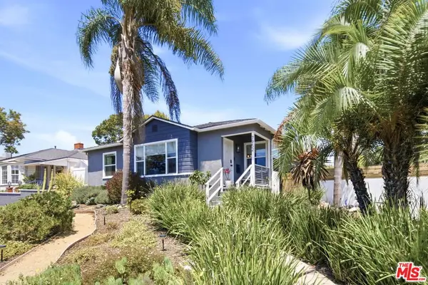 7952 Dunbarton Avenue, Los Angeles, CA 90045