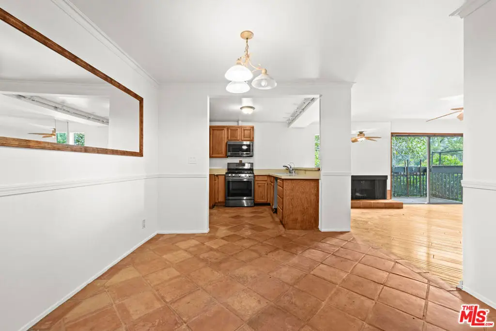 950 N Kings Road #144, West Hollywood, CA 90069 - #1