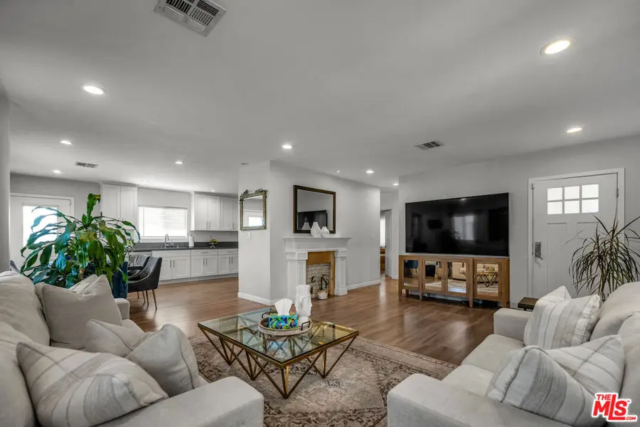 6729 Ensign Avenue, North Hollywood, CA 91606 - #3