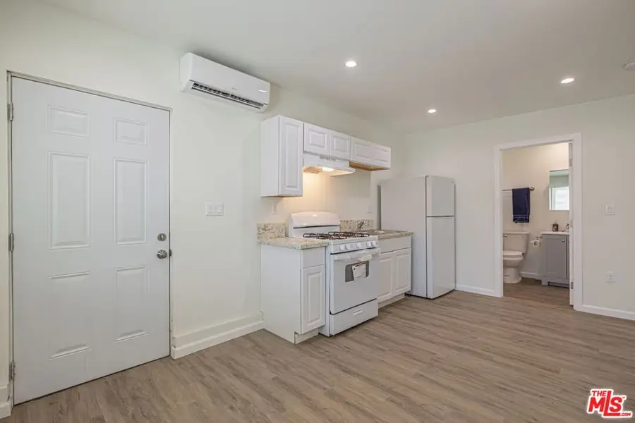 43033 39th Street, Lancaster, CA 93536 - #2
