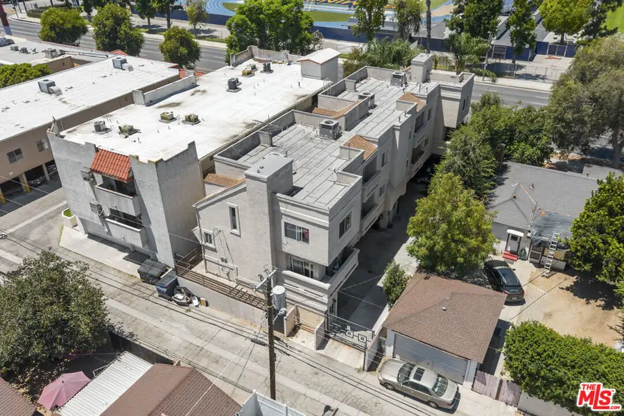 6440 Balboa Boulevard, Van Nuys, CA 91406 - #3