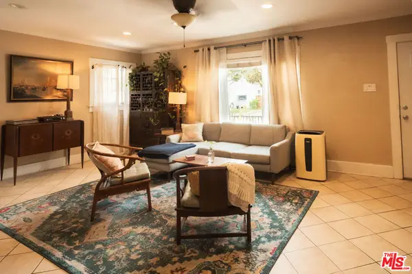 4224 E 11th Street, Long Beach, CA 90804
