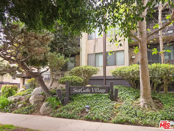 8675 Falmouth Avenue #110, Playa Del Rey, CA 90293