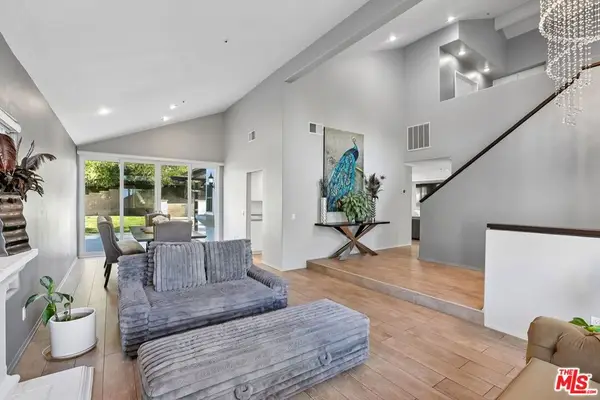17807 Tuscan Drive, Los Angeles, CA 91344