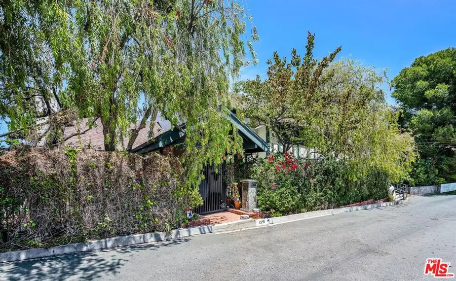 Address Withheld By Seller, Los Angeles, CA 90210 - #3
