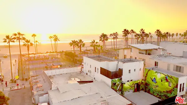 1915 Ocean Front Walk, Venice, CA 90291