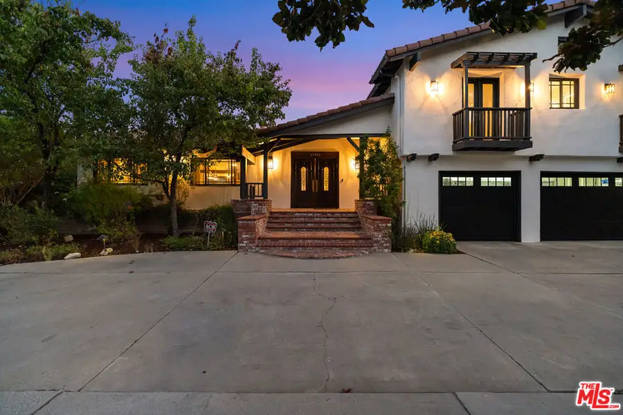 23938 Killion Street, Woodland Hills, CA 91367 - #2
