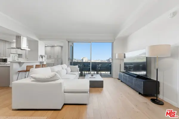 7250 Franklin Avenue #615, Los Angeles, CA 90046