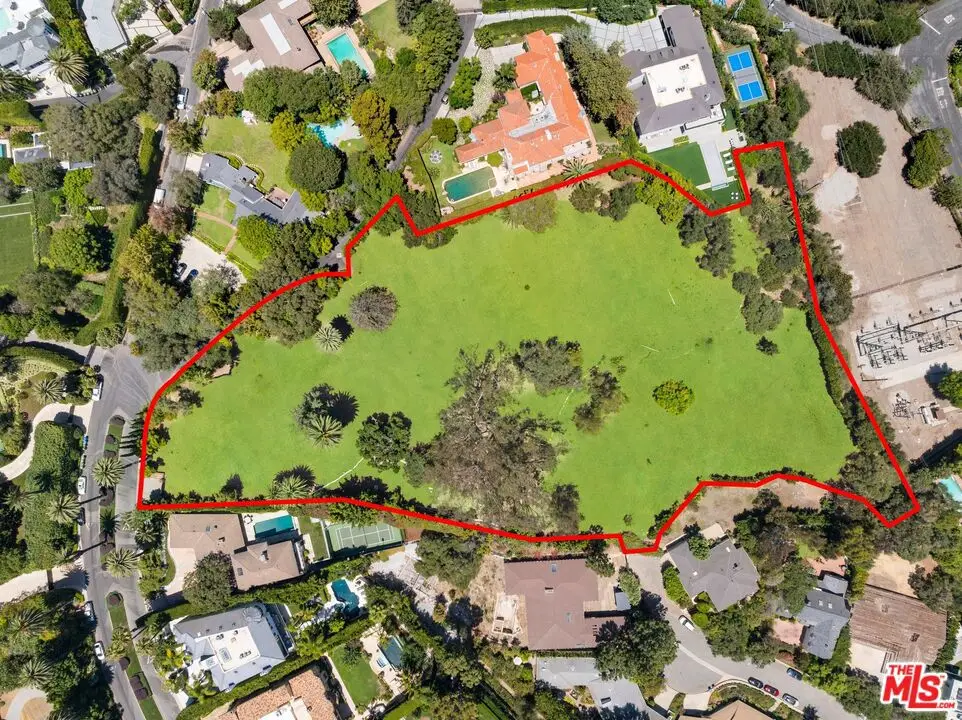 12 Oakmont Drive, Los Angeles, CA 90049 - #1