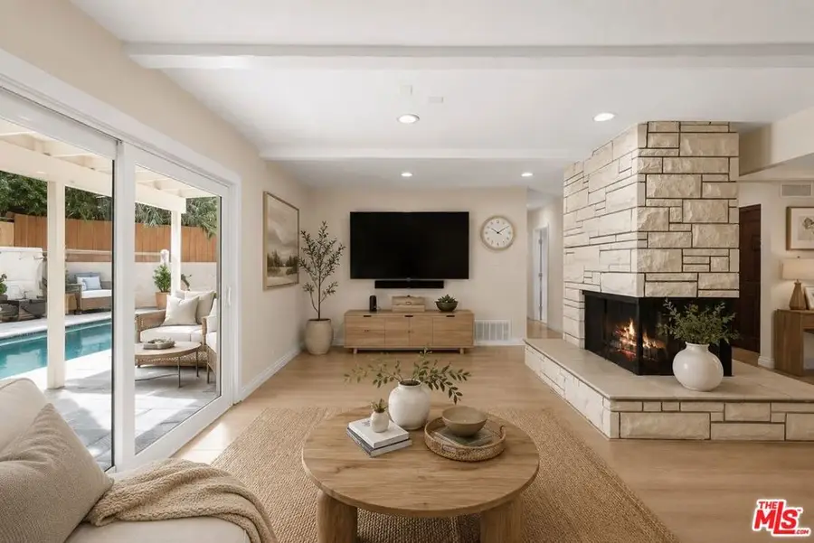 4300 Pampas Road, Woodland Hills, CA 91364 - #3
