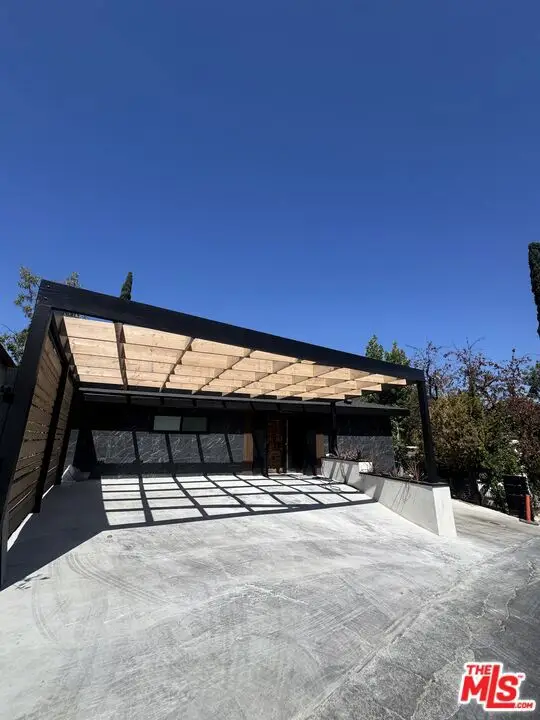5211 Baza Avenue, Woodland Hills, CA 91364 - #1