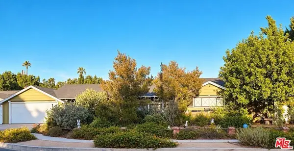 5320 Wortser Avenue, Los Angeles, CA 91401