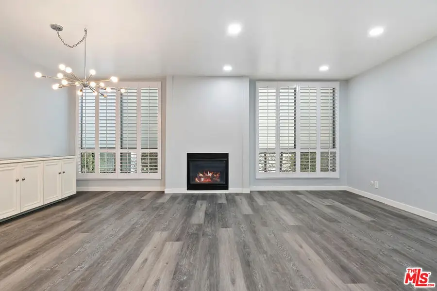927 N Kings Road #107, West Hollywood, CA 90069 - #2