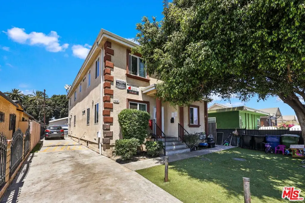 1219 E 57th Street, Los Angeles, CA 90011 - #1