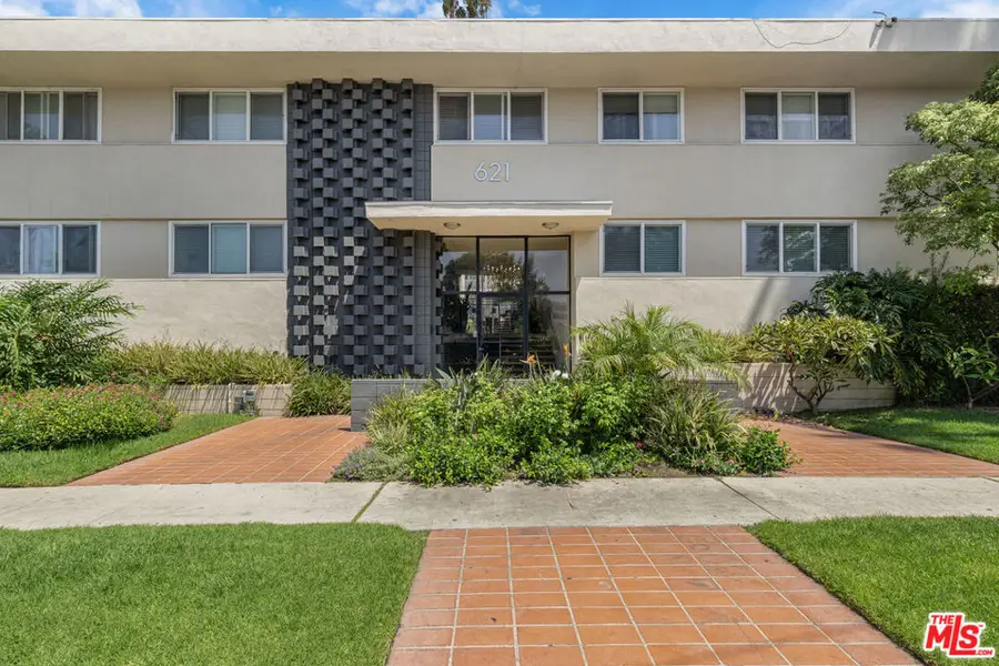 621 E 99th Street, Inglewood, CA 90301 - #2