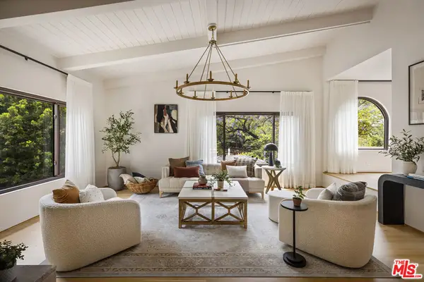 2426 Cazaux Place, Los Angeles, CA 90068