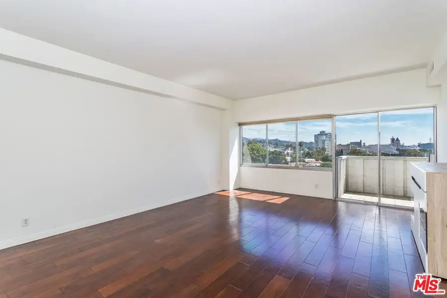 7135 Hollywood Boulevard #606, Los Angeles, CA 90046 - #3