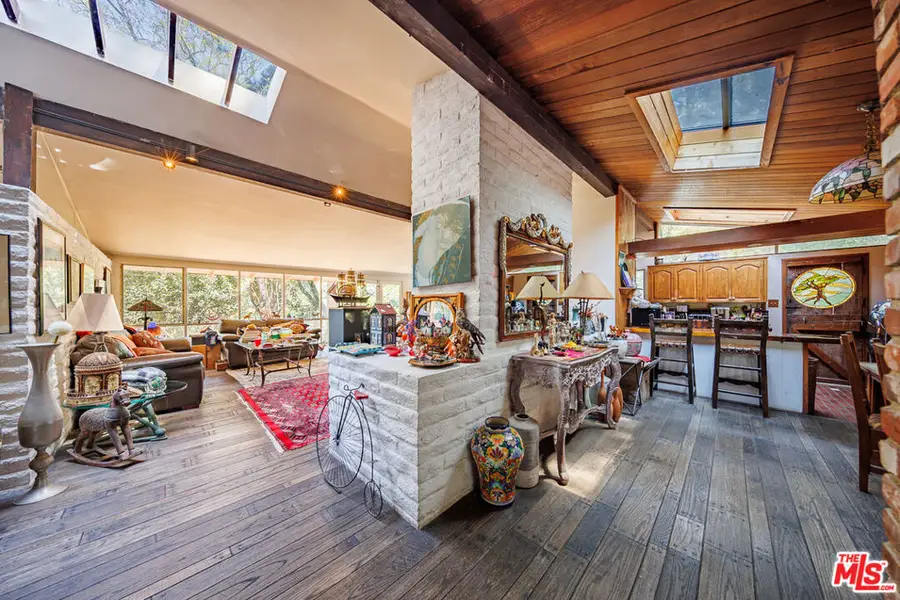 2509 Roscomare Road, Los Angeles, CA 90077 - #2