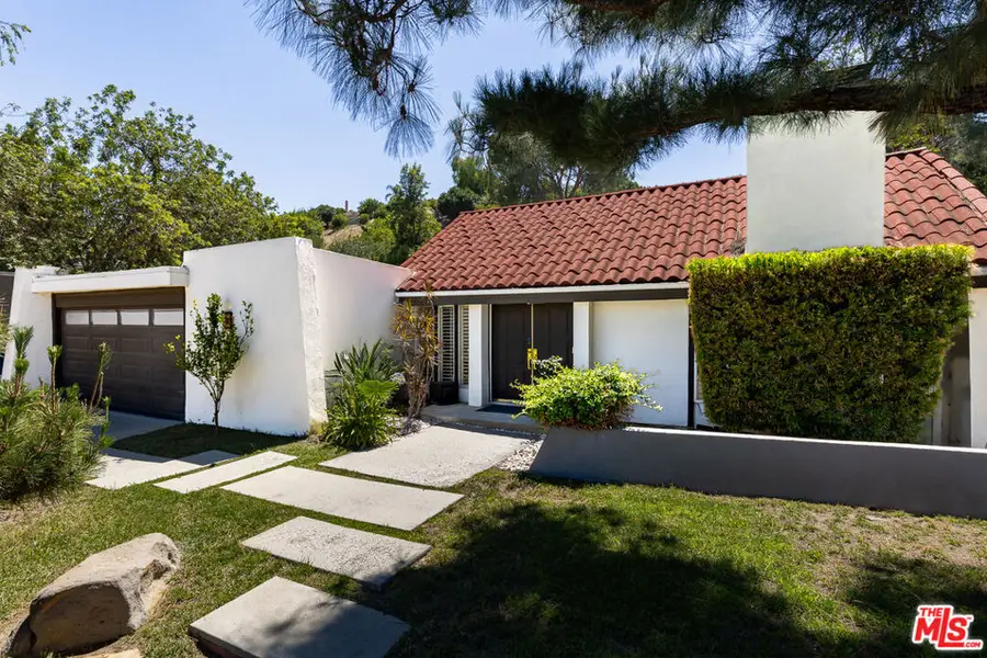 4101 Tarrybrae Terrace, Tarzana, CA 91356 - #2