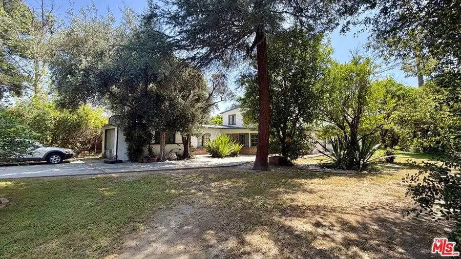 13542 Erwin Street, Van Nuys, CA 91401 - #2