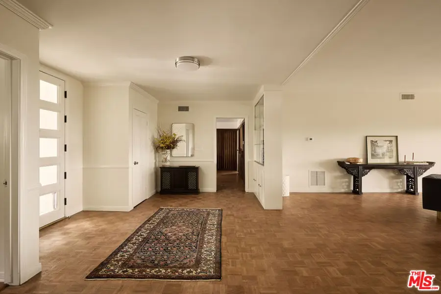 949 N Norman Place, Los Angeles, CA 90049 - #2
