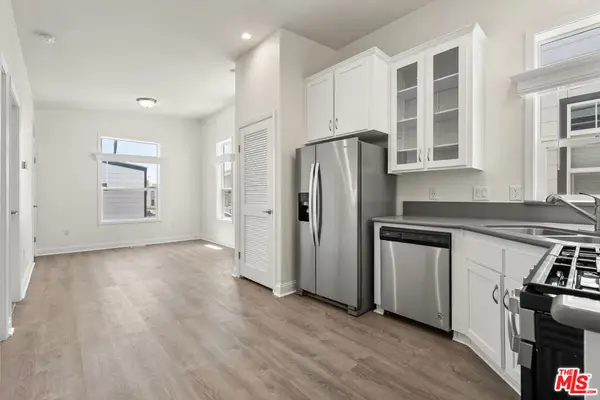 8250 Lankershim Boulevard #140, North Hollywood, CA 91605