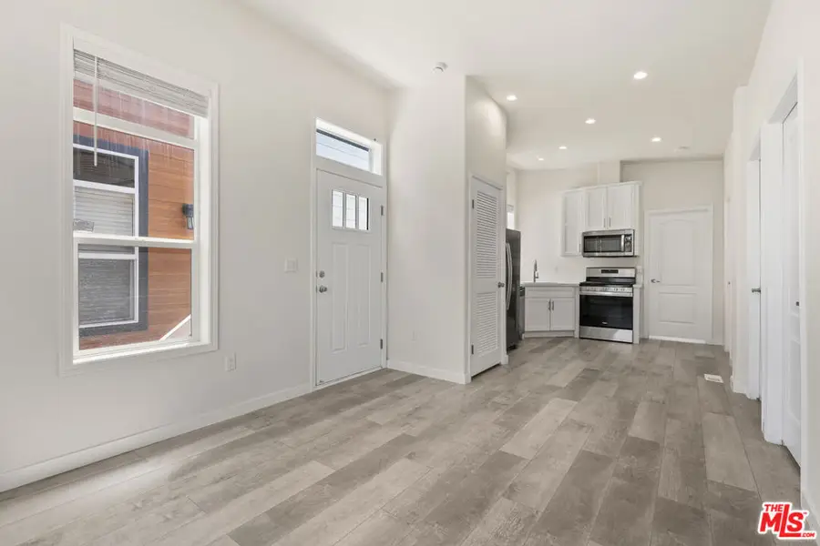 8250 Lankershim Boulevard #137, North Hollywood, CA 91605 - #2