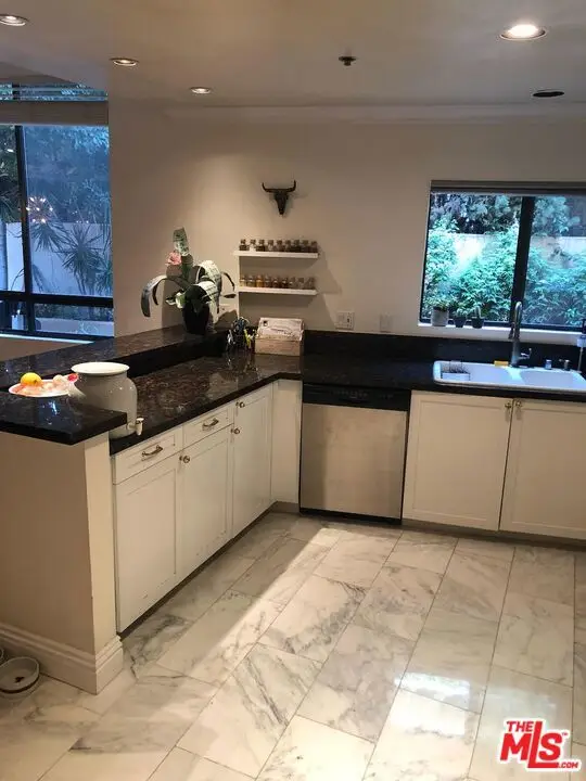 1238 S Holt Avenue #2, Los Angeles, CA 90035 - #2