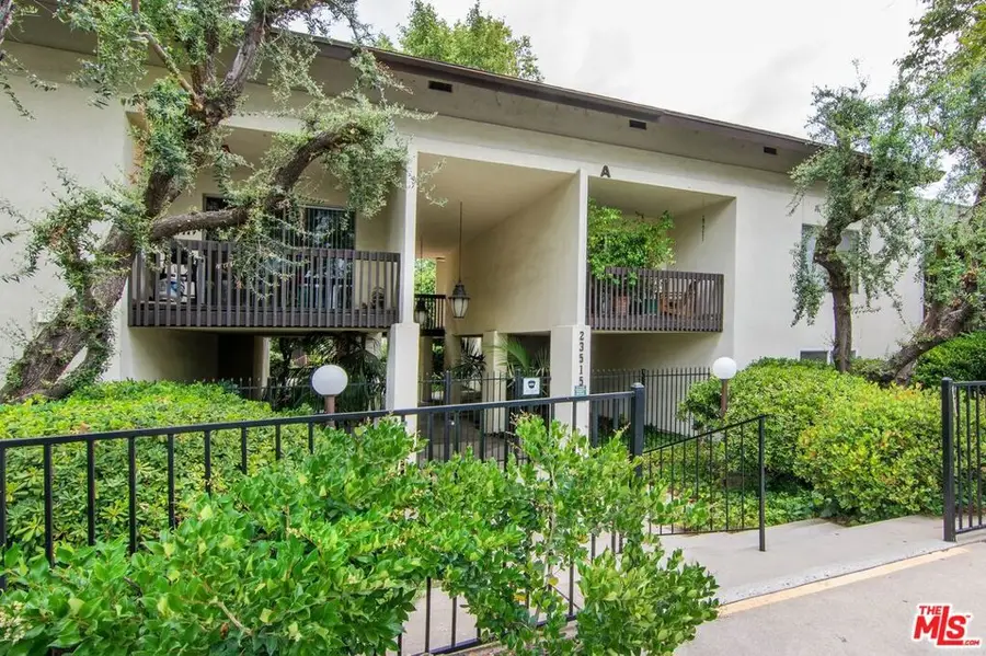 23515 Lyons Avenue #S9, Santa Clarita, CA 91355 - #2