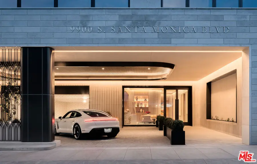 9900 S Santa Monica Boulevard #2D, Beverly Hills, CA 90212 - #2