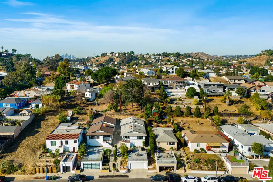 2323 Warwick Avenue, Los Angeles, CA 90032 - #3