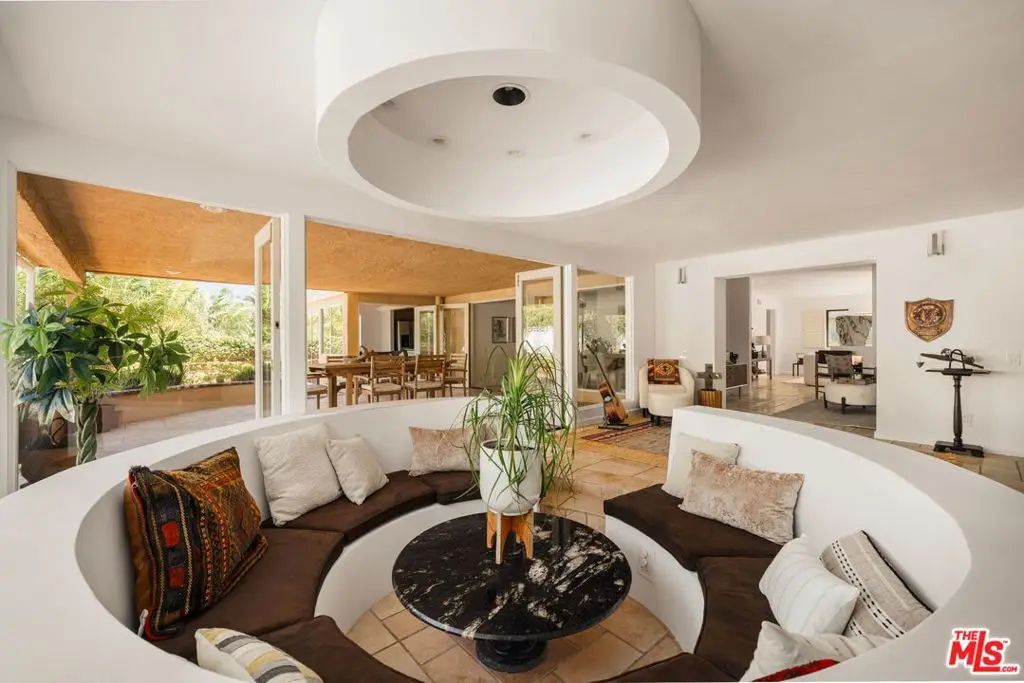 3543 Stone Canyon Avenue, Sherman Oaks, CA 91403 - #1