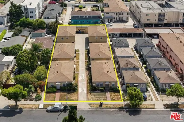 6036 10th Avenue, Los Angeles, CA 90043
