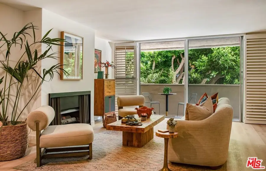 11645 Montana Avenue #101, Los Angeles, CA 90049 - #2