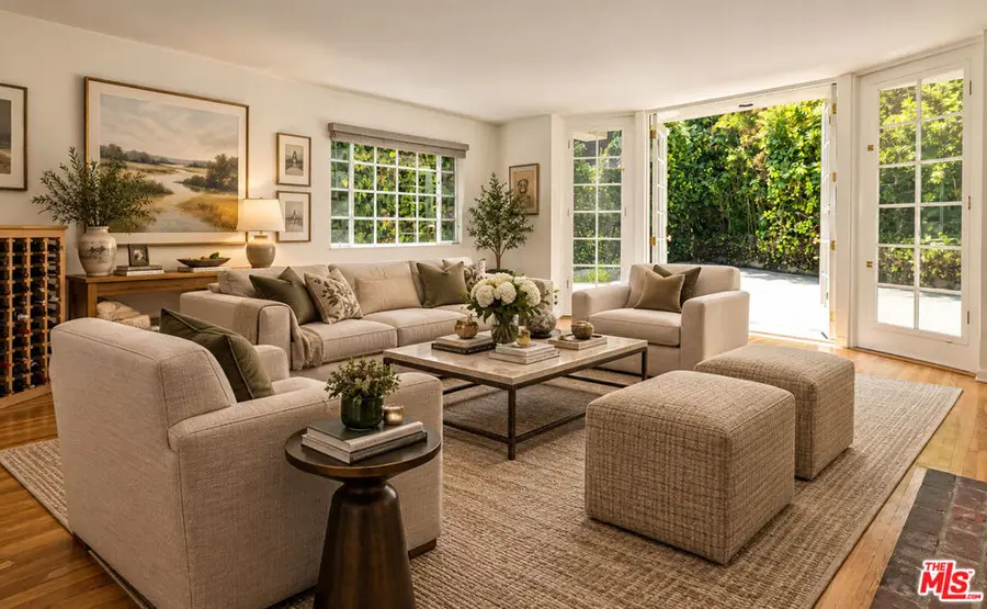 1041 Chantilly Road, Los Angeles, CA 90077 - #2