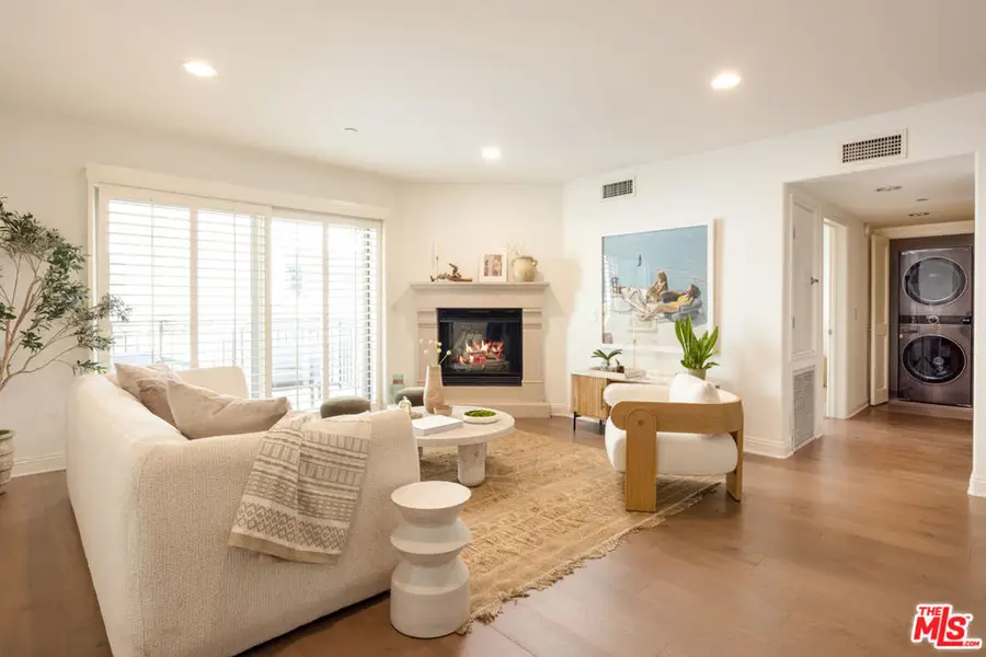 8238 W Manchester Avenue #206, Playa Del Rey, CA 90293 - #2