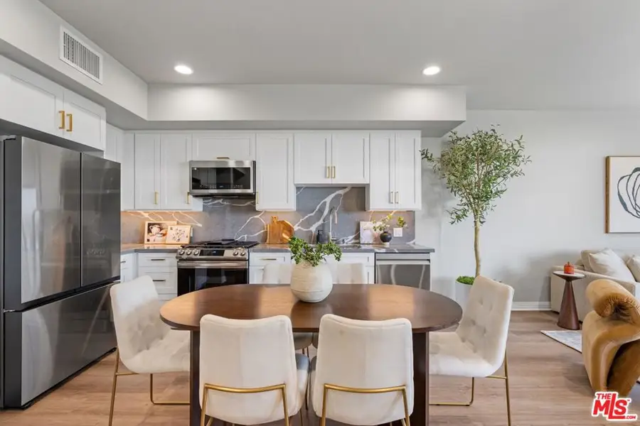 7428 Santa Monica Boulevard #406, West Hollywood, CA 90046 - #2